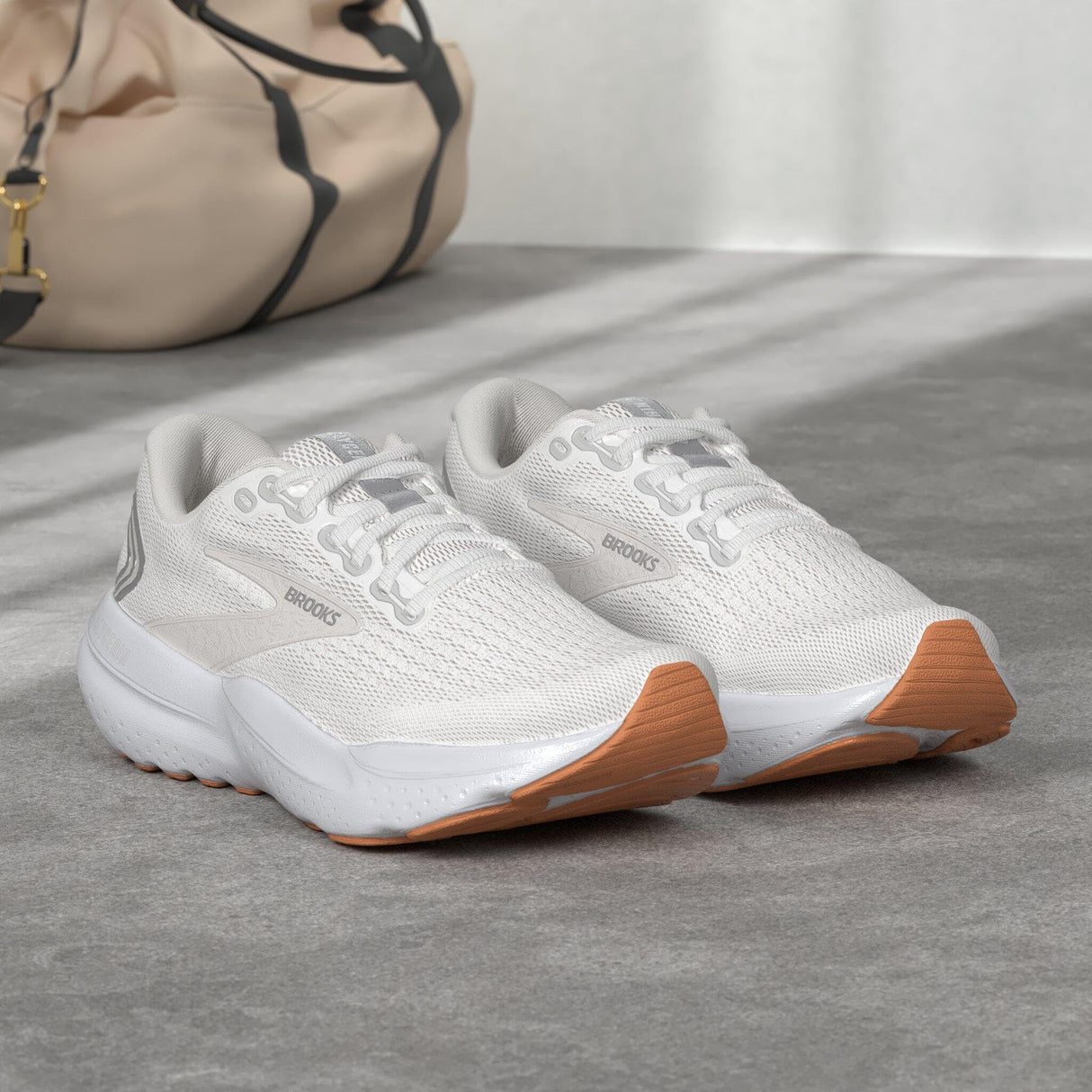 White/Silver/Biscuit