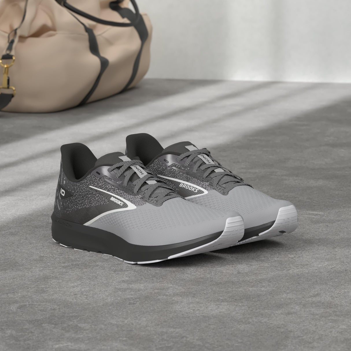 Black/Blackened Pearl/White