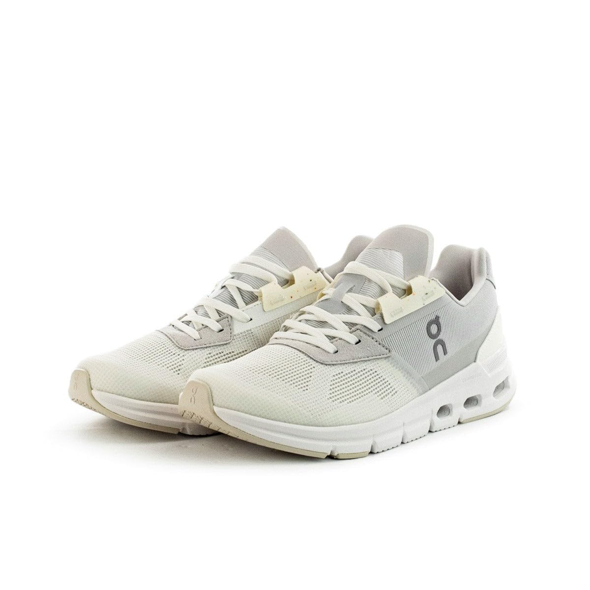 Undyed-White/Frost