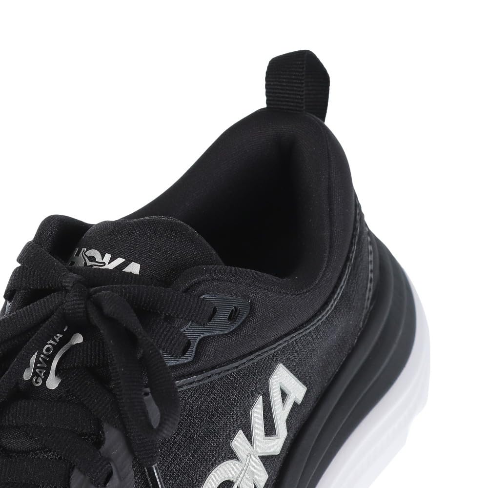 Black / White