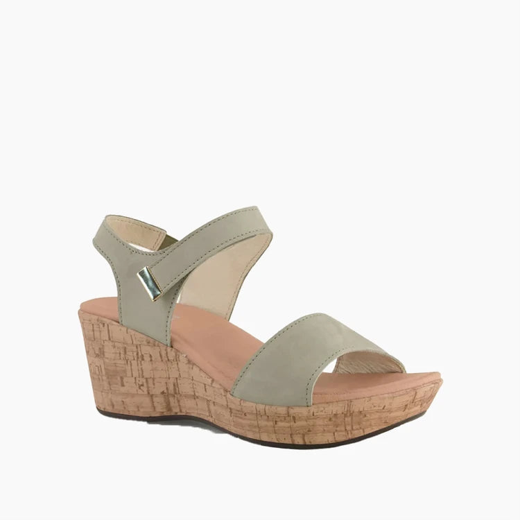Naot Castelo Women's – Sage Nubuck