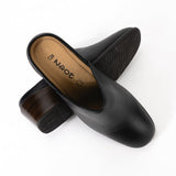 Naot Elite Jet Set Women's – Black Shiny Leather
