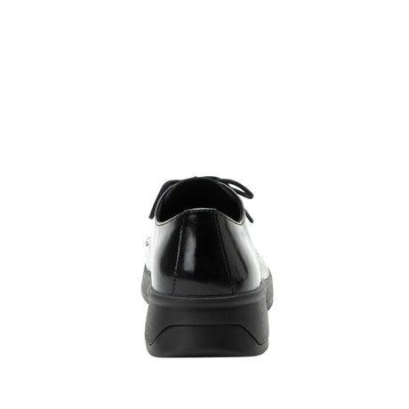 Dapper Black