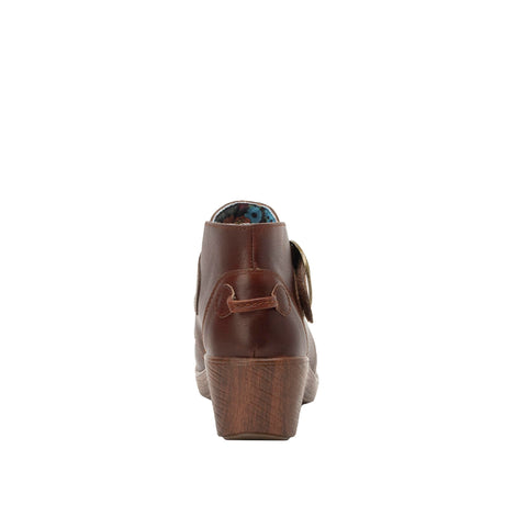 CHESTNUT