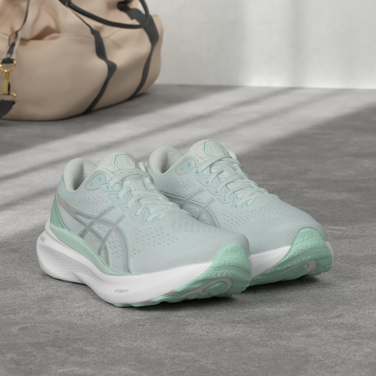 Pale Mint/Mint Tint