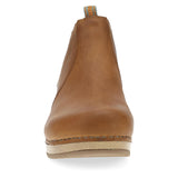 Tan Oiled Pull Up