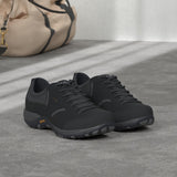 Black/Black Suede