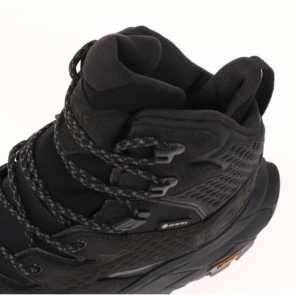 Black / Black