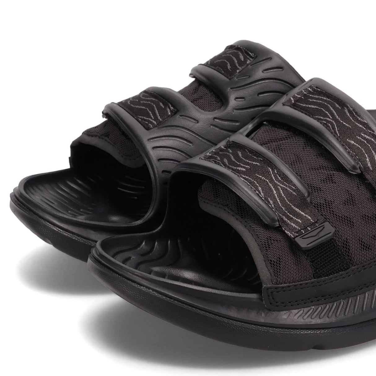 Black / Black