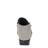 Soft Blk/Speckled Beige