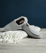 Pale Grey / Pale Grey