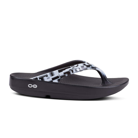 Geo Black/White