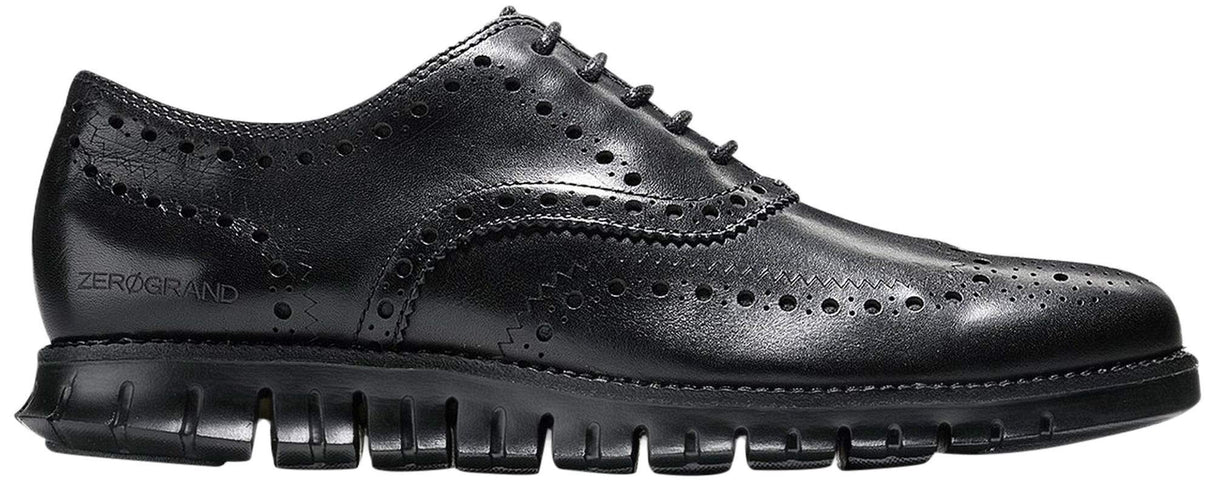 Black Closed Holes/Black