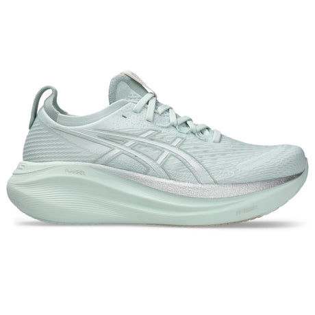 Pure Aqua/White