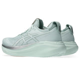 Pure Aqua/White