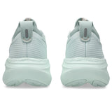 Pure Aqua/White