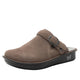 Taupe