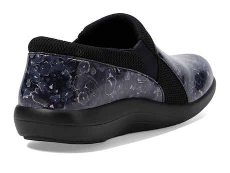 Poppy Pop Black