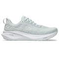 Pure Aqua/White
