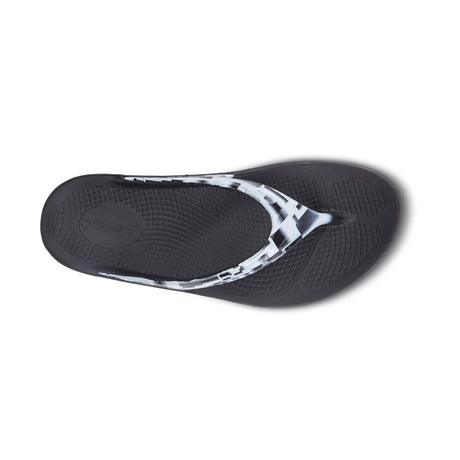 Geo Black/White