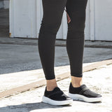 BLACK/GREY