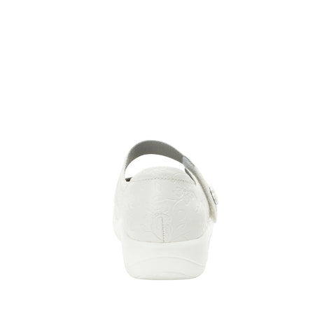 Embloom White