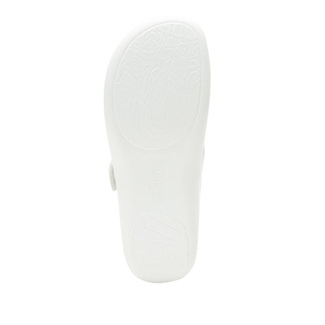 Embloom White