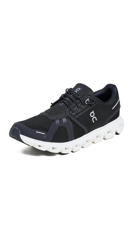 BLACK/WHITE