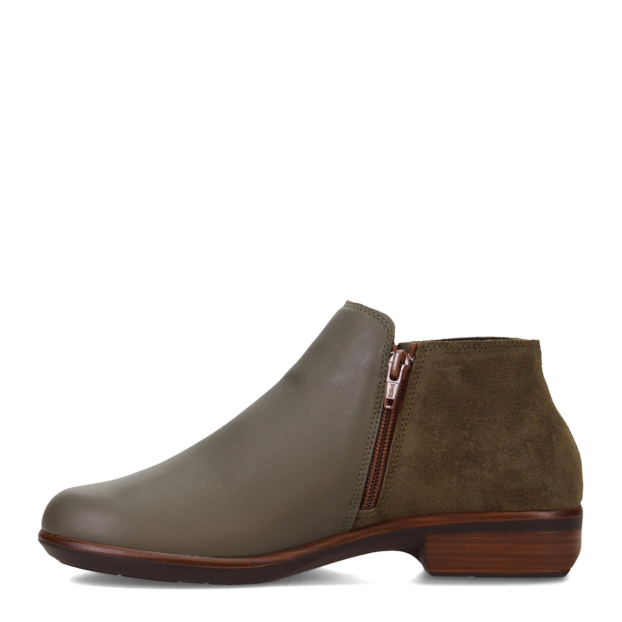 Soft Green Lthr/Oily Olive Suede