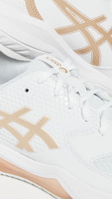 White/Champagne